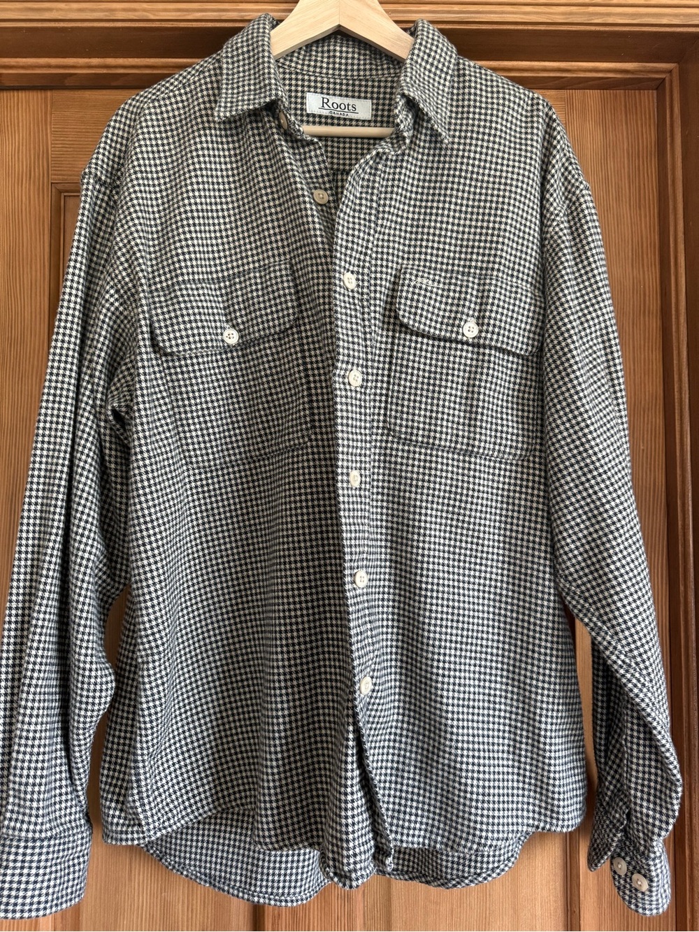 Roots Black and White Houndstooth Button-Up Shirt